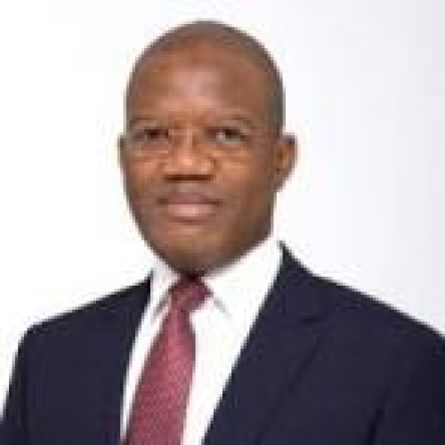 PROFESSOR ARMINDO NGUNGA